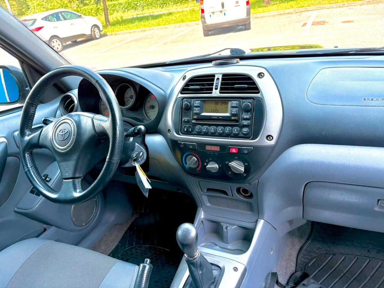 Toyota RAV 4 RAV4 2.0 Tdi D-4D cat 3 porte Sol