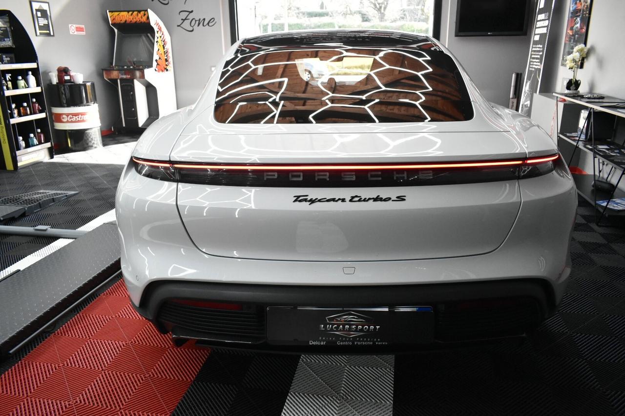 Porsche Taycan Turbo S