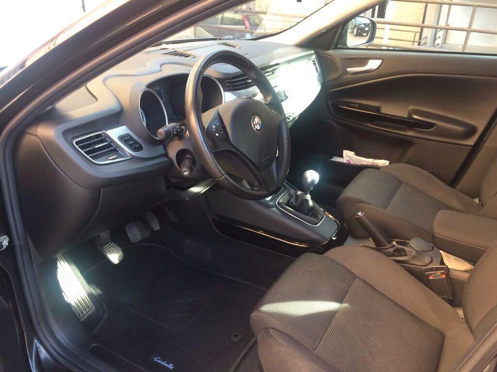 Alfa Romeo Giulietta 1.6 JTDm-2 105 CV Exclusive