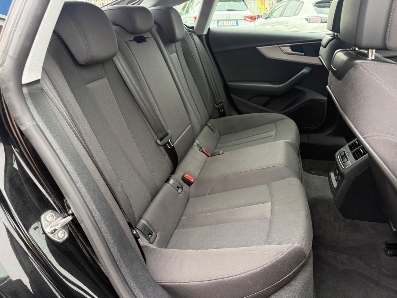 Audi A5 SPB 40 TDI S tronic Business