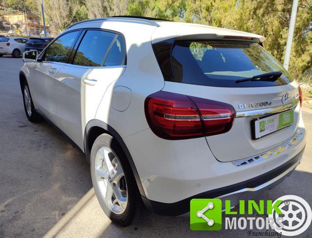 MERCEDES-BENZ GLA 200 d Automatic 4Matic Sport