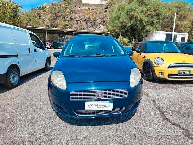 Fiat Grande Punto m-t-j- 5 porte 2011