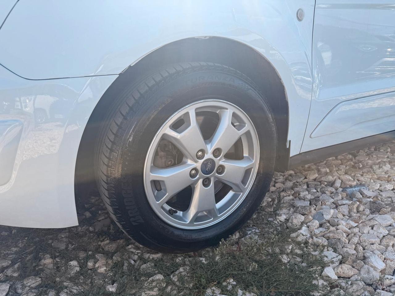 Ford Tourneo Connect Connect7 1.6 TDCi 115 CV Titanium