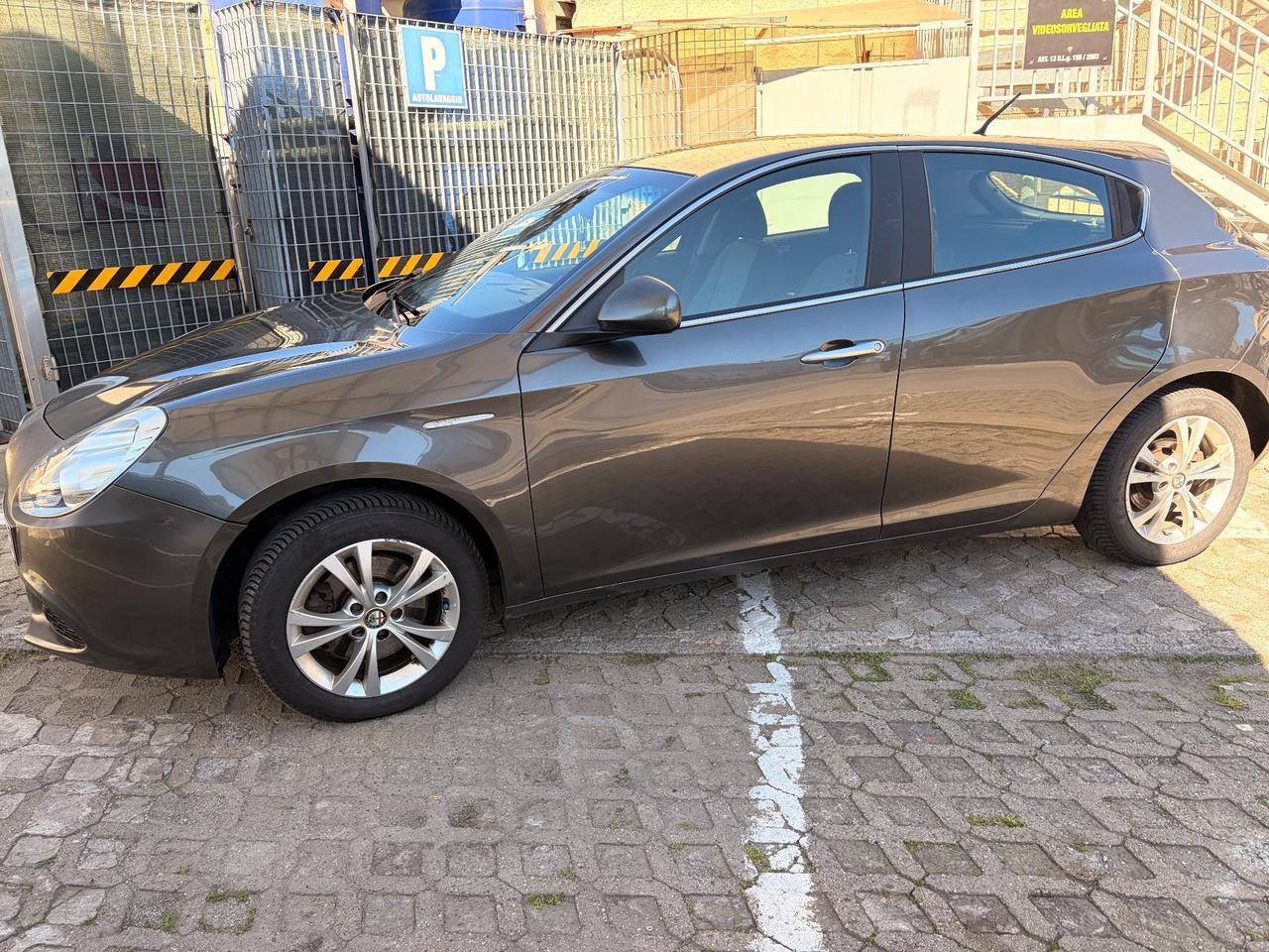 Alfa Romeo Giulietta 2.0 JTDm-2 140 CV Distinctive