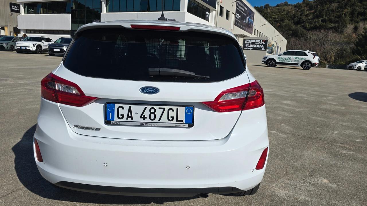 Ford Fiesta 1.5 TDCi 85 CV Van Autocarro Iva espsosta