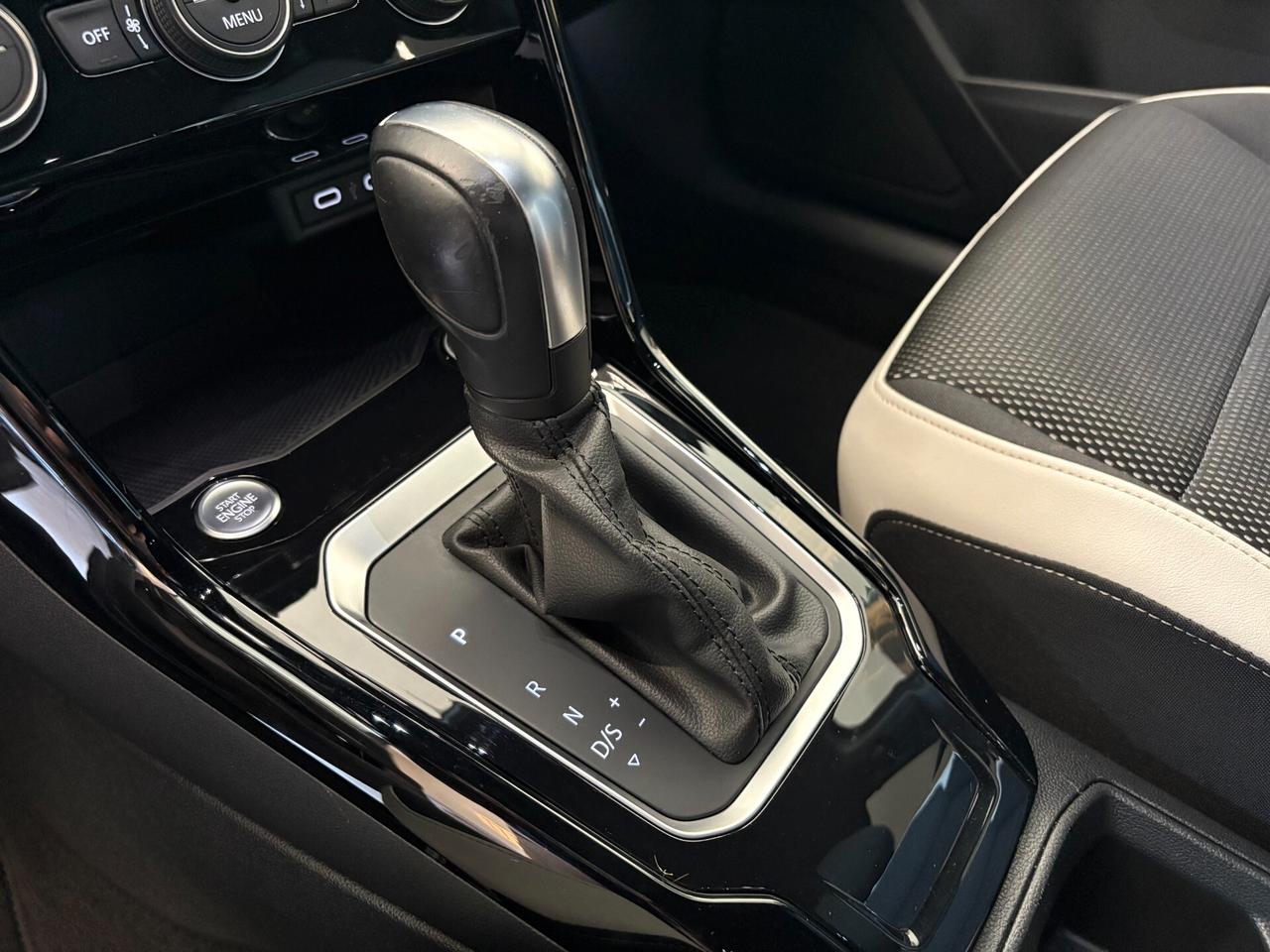 Volkswagen T-Roc 2.0 TDI 150CV DSG Advanced IVA Esposta
