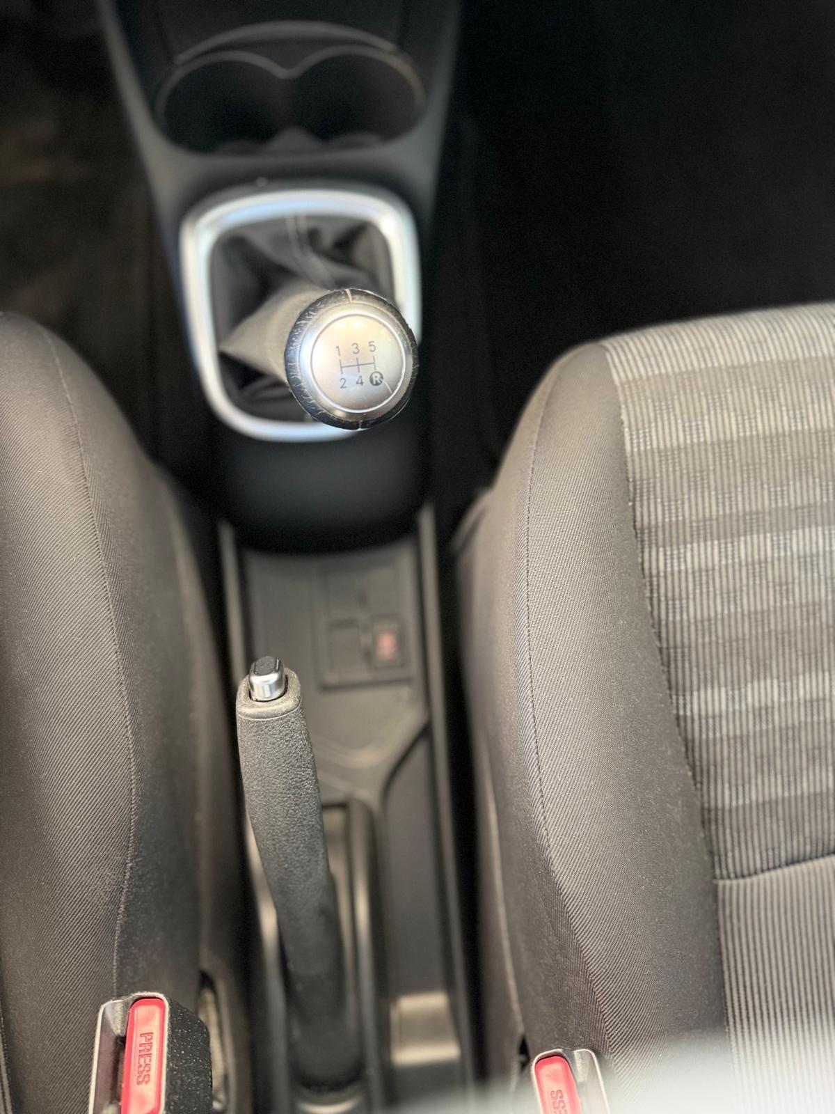 Toyota Yaris 1.0 5 porte Active