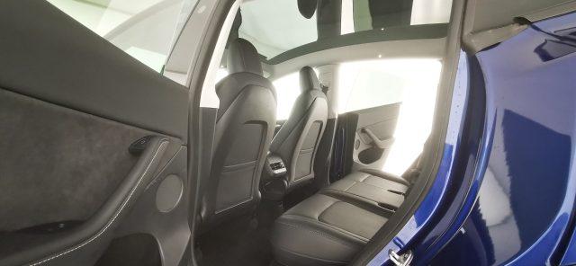 TESLA Model Y Long Range Dual Motor AWD - Autopilot avanzato