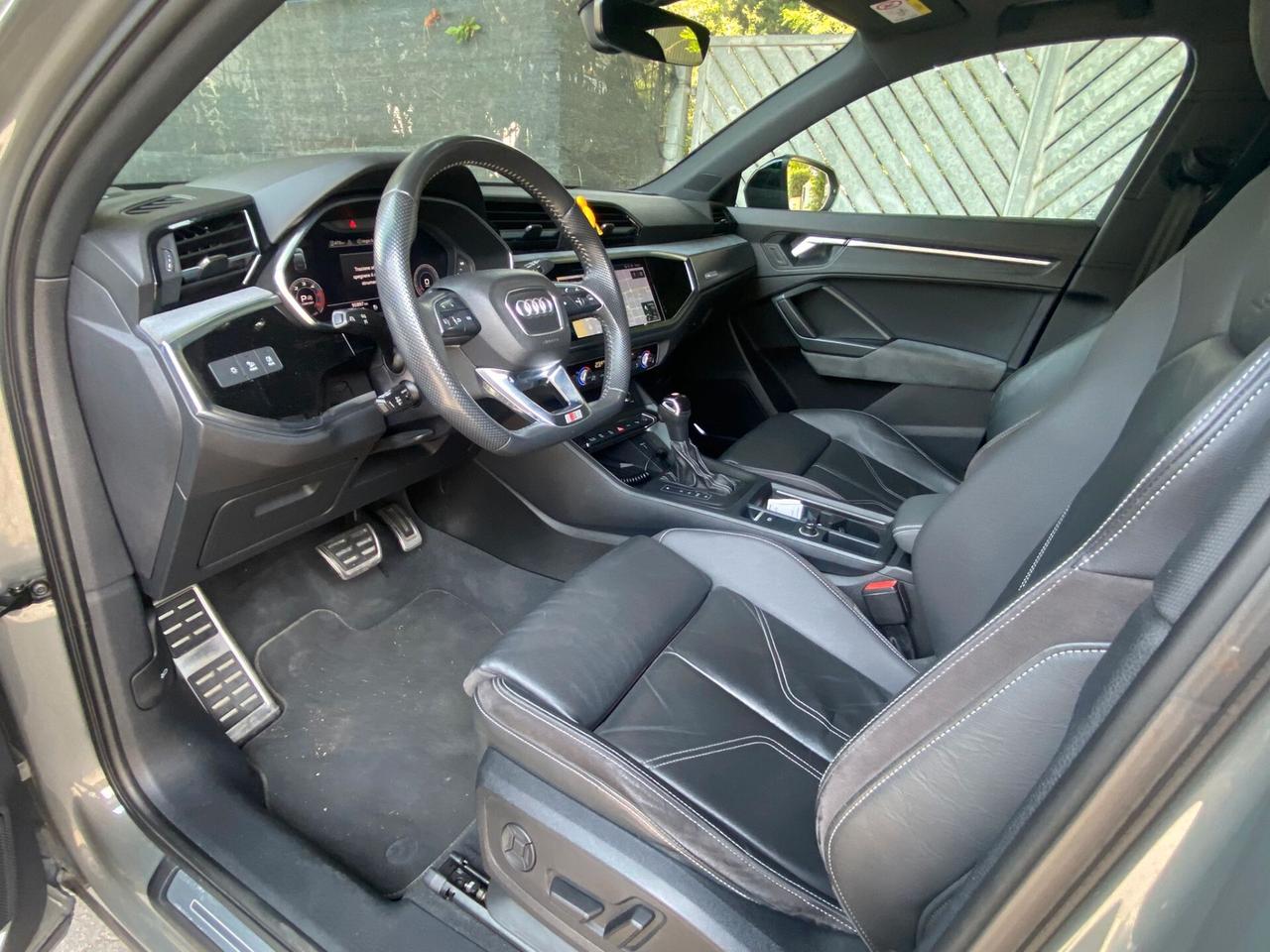 Audi Q3 35 TDI S tronic line edition