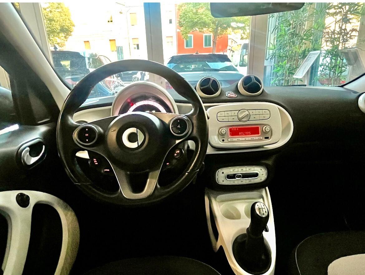 SMART PASSION FOR FOUR 70 1.0 TETTO PANORAMICO OK NEOPATENTATI