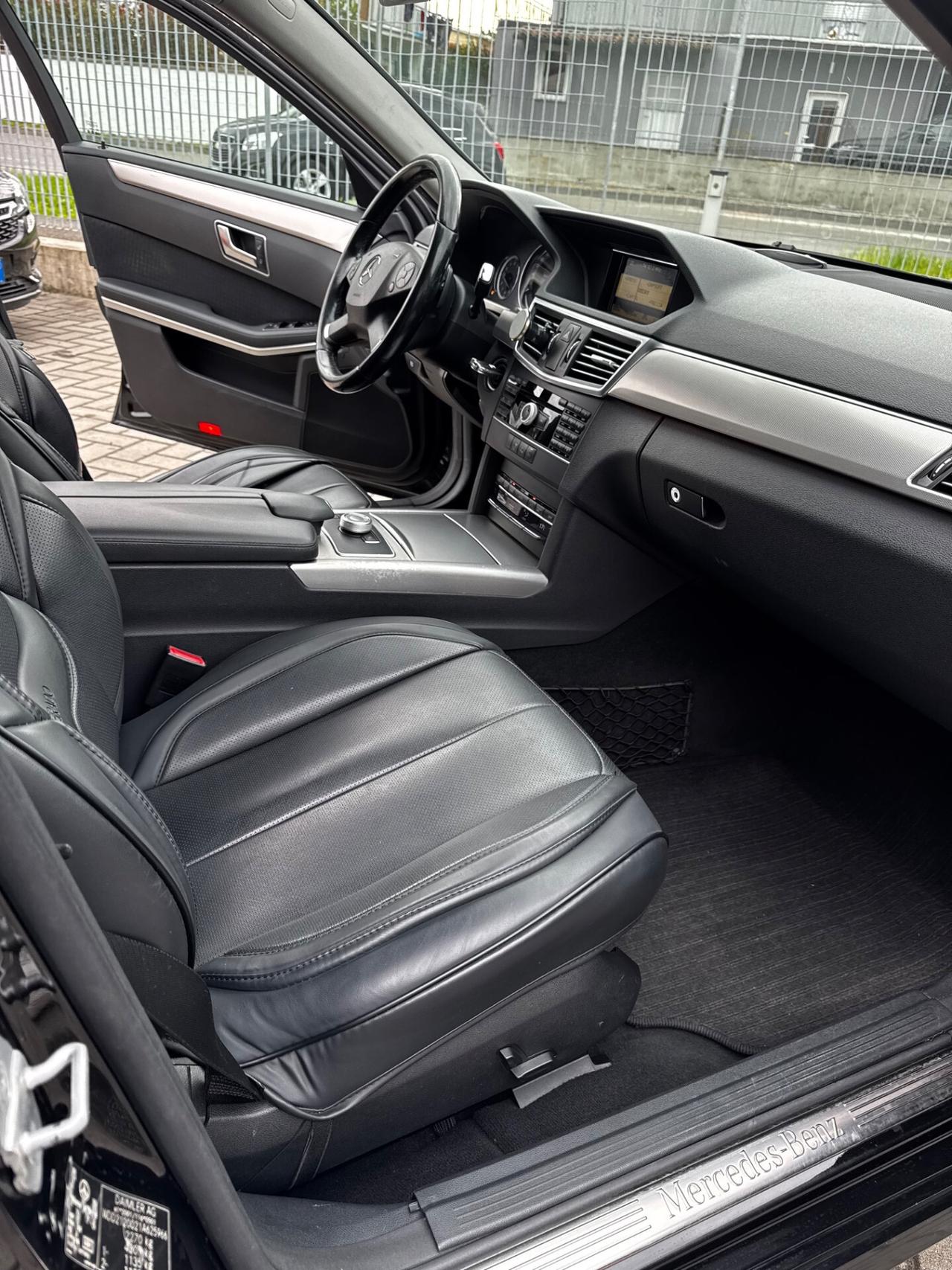Mercedes-benz E 220 E 220 CDI BlueEFFICIENCY Executive