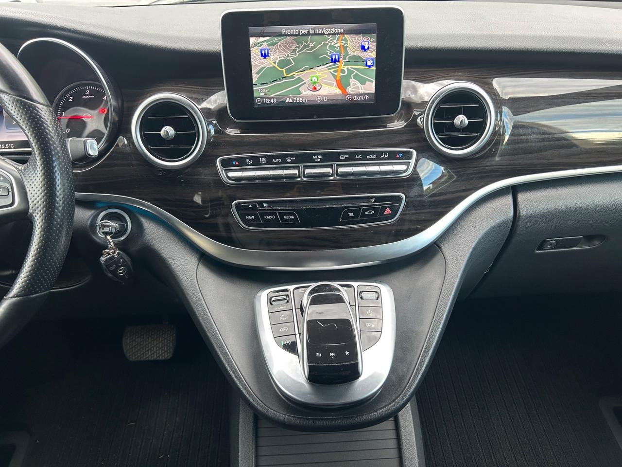 Mercedes-benz V 250 d Automatic Premium Extralong