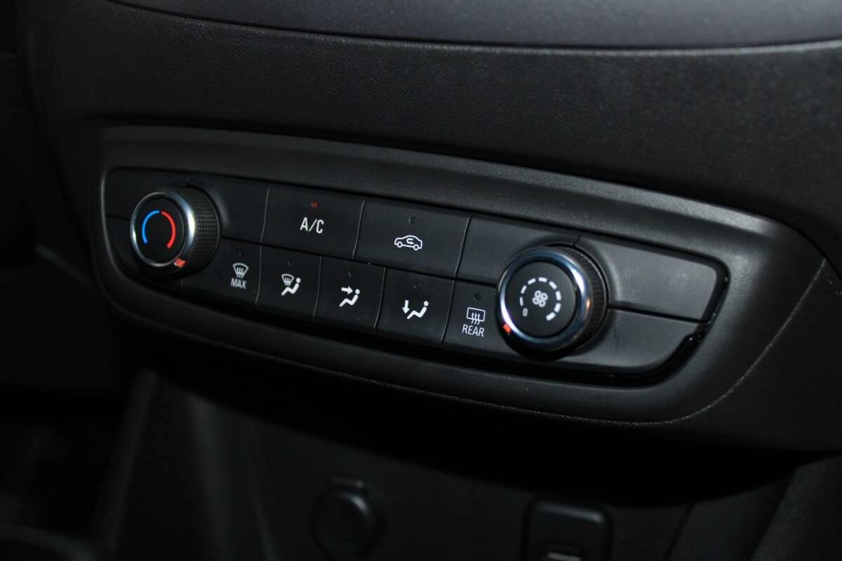 Opel Crossland 1.2 Edition s&s 110cv Con CARPLAY