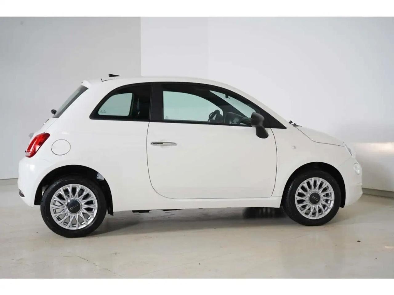 Fiat 500 1.0 Hybrid Dolcevita-Finanziabile