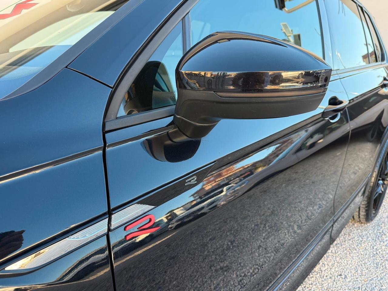 Volkswagen Tiguan 2.0 TDI 150CV R-LINE DSG
