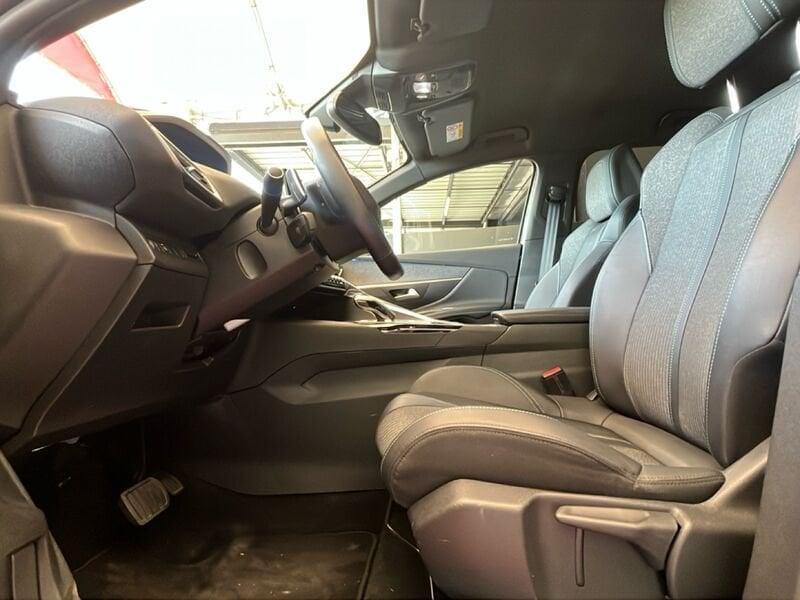 Peugeot 3008 BlueHDI 130 EAT8 S&S Allure Pack