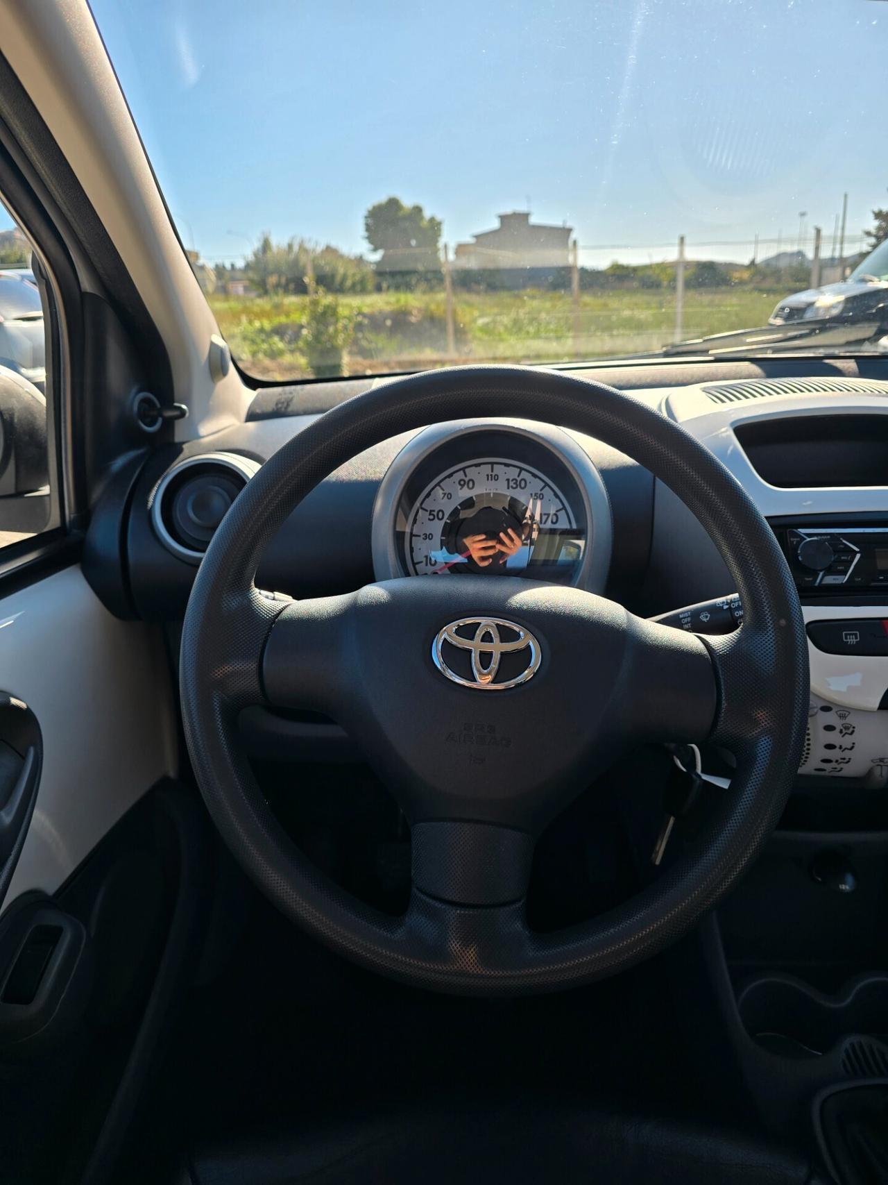 Toyota Aygo 1.0 12V VVT-i 5 porte