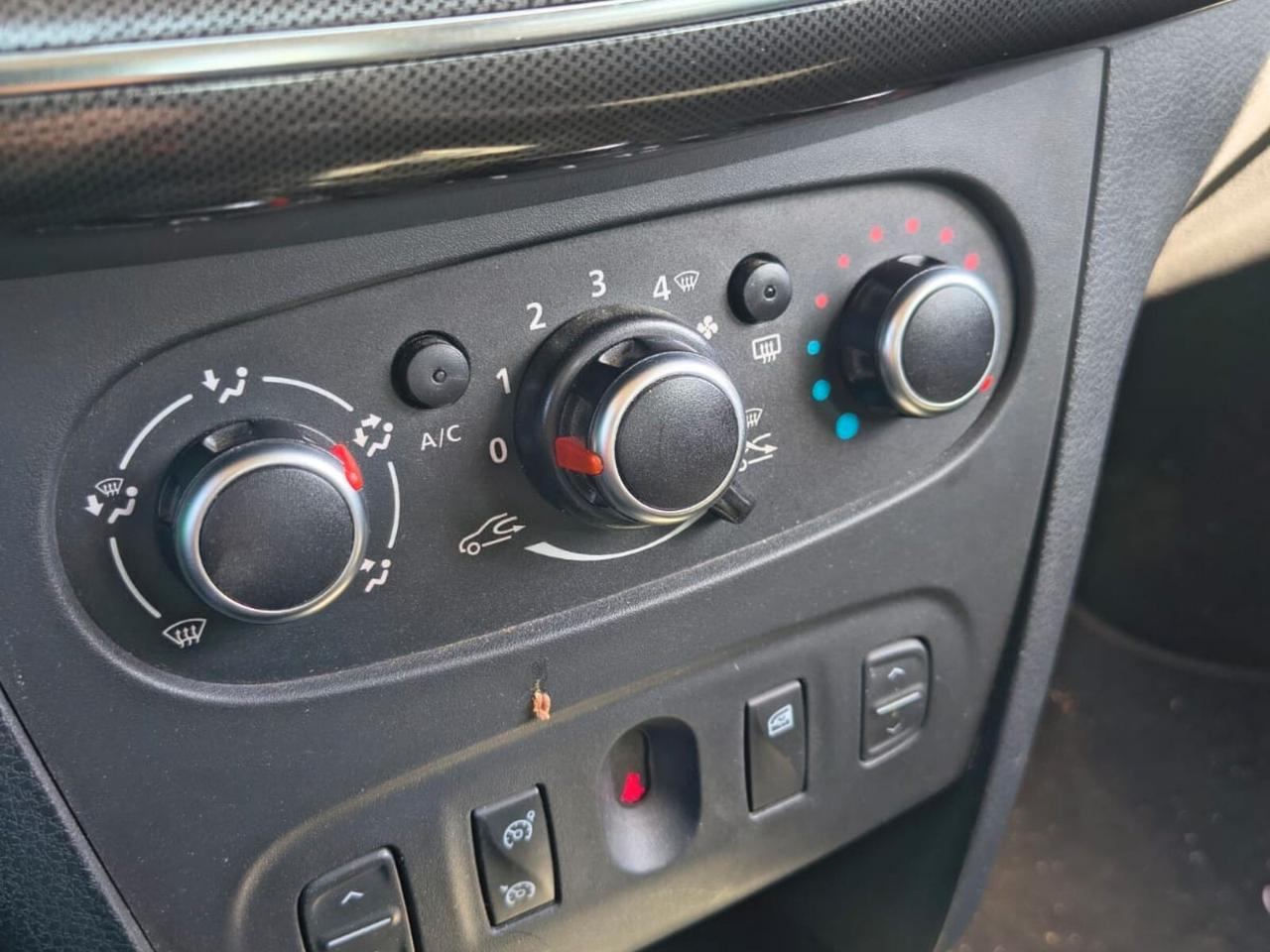 Dacia Sandero Stepway 1.5 Blue dCi 95 CV Access