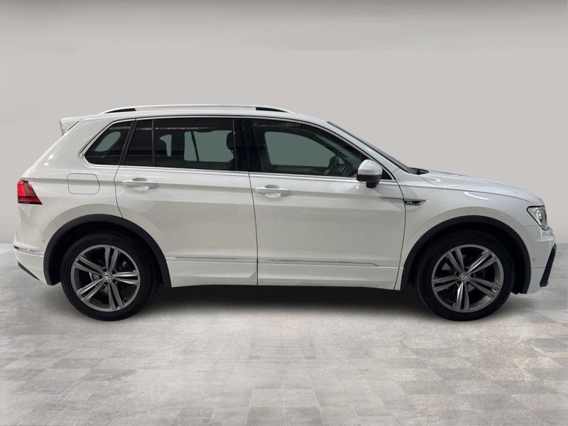 Volkswagen Tiguan 2.0 TDI SCR BlueMotion Sport 4Motion DSG