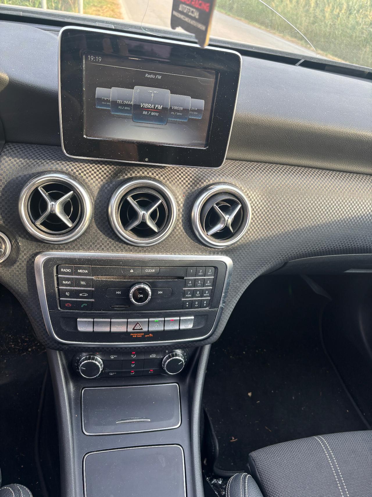Mercedes-benz A 180 d Automatic Business