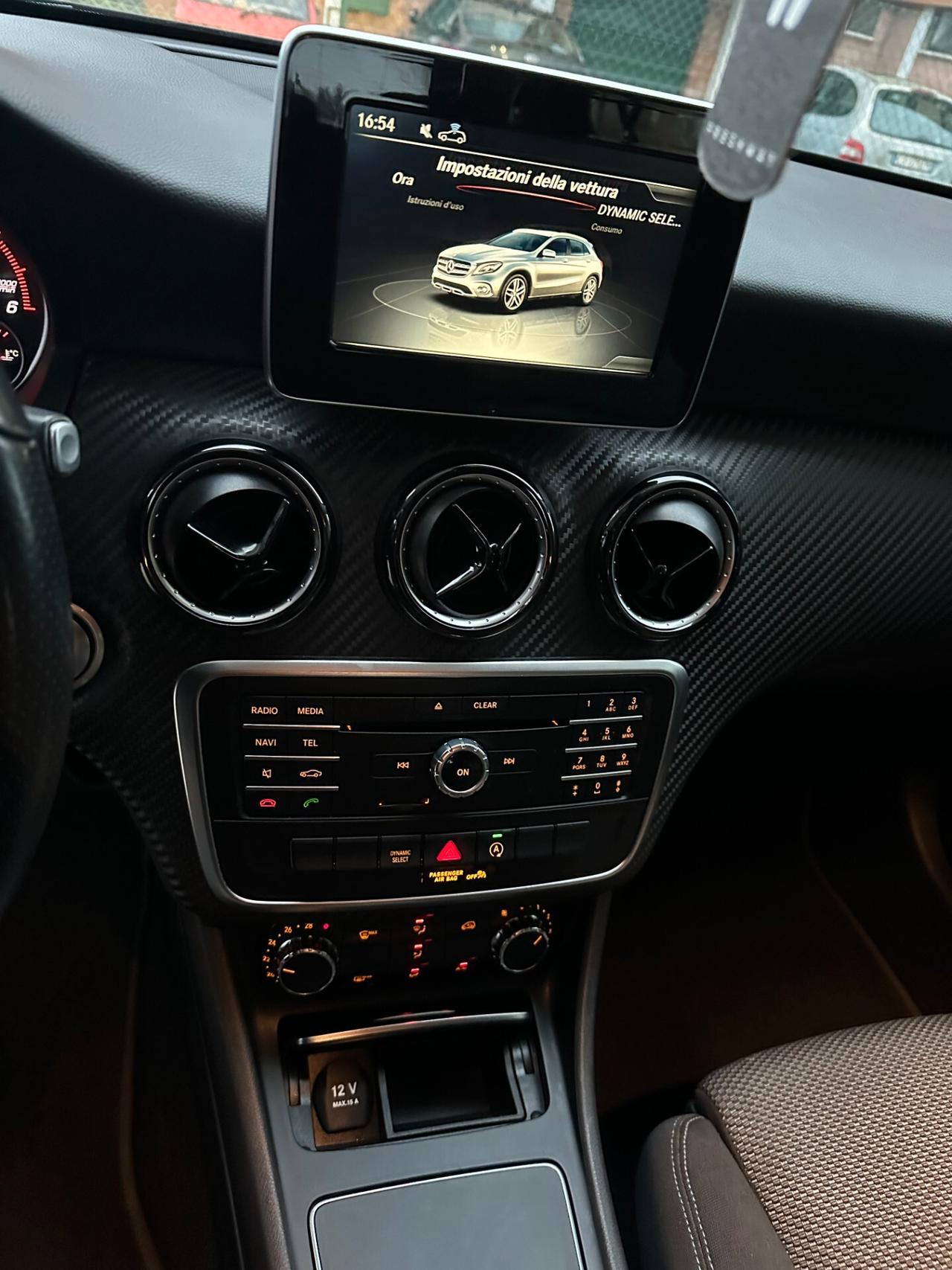 Mercedes-benz GLA 180 d Aut.