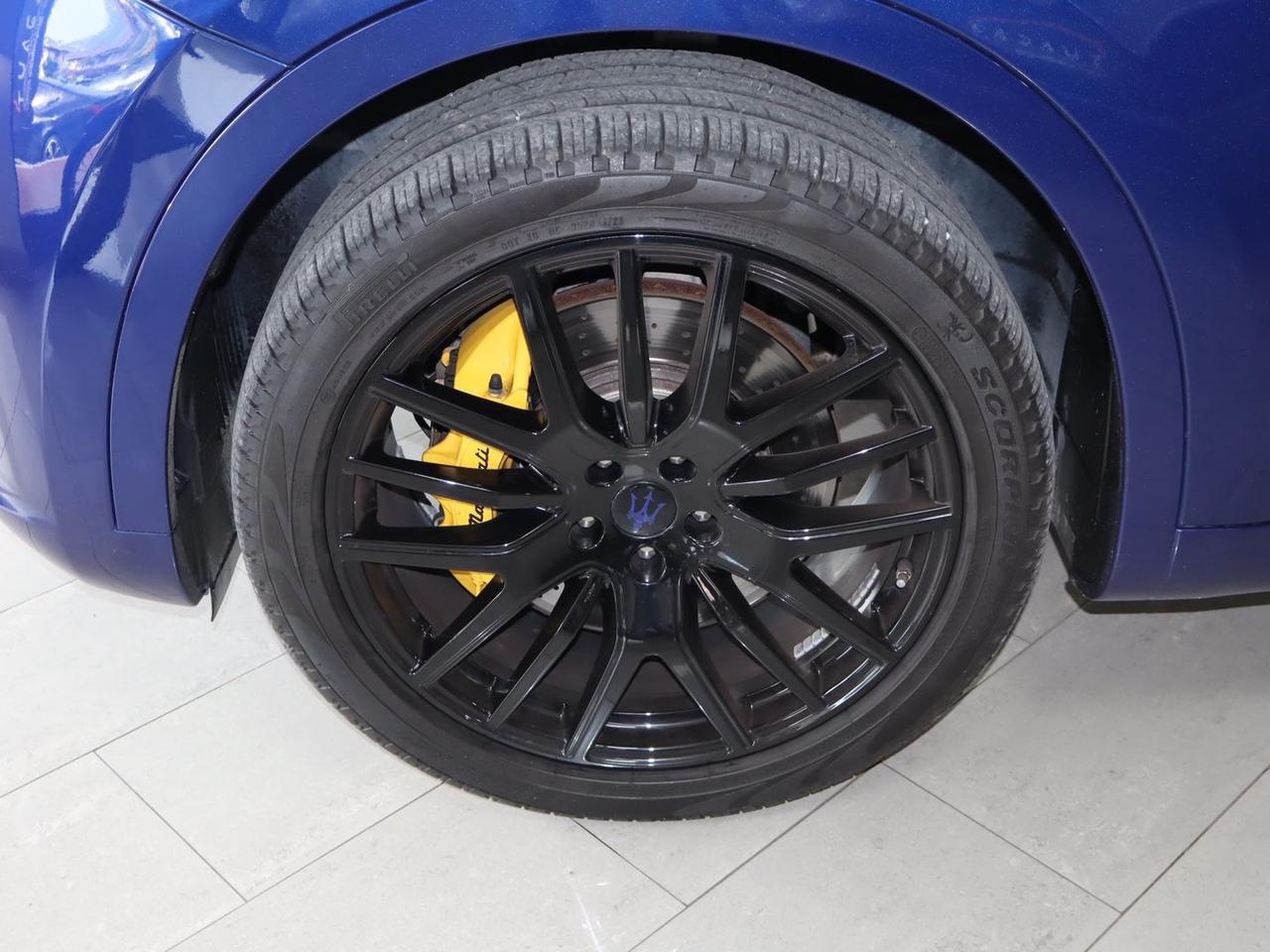 Maserati Levante Nerissimo Edition 3.0 #11607