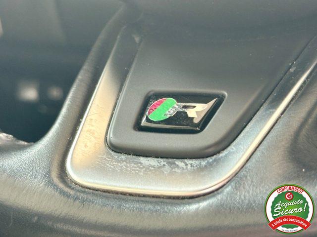 JAGUAR E-Pace 2.0D 180CV AWD aut. R-Dynamic