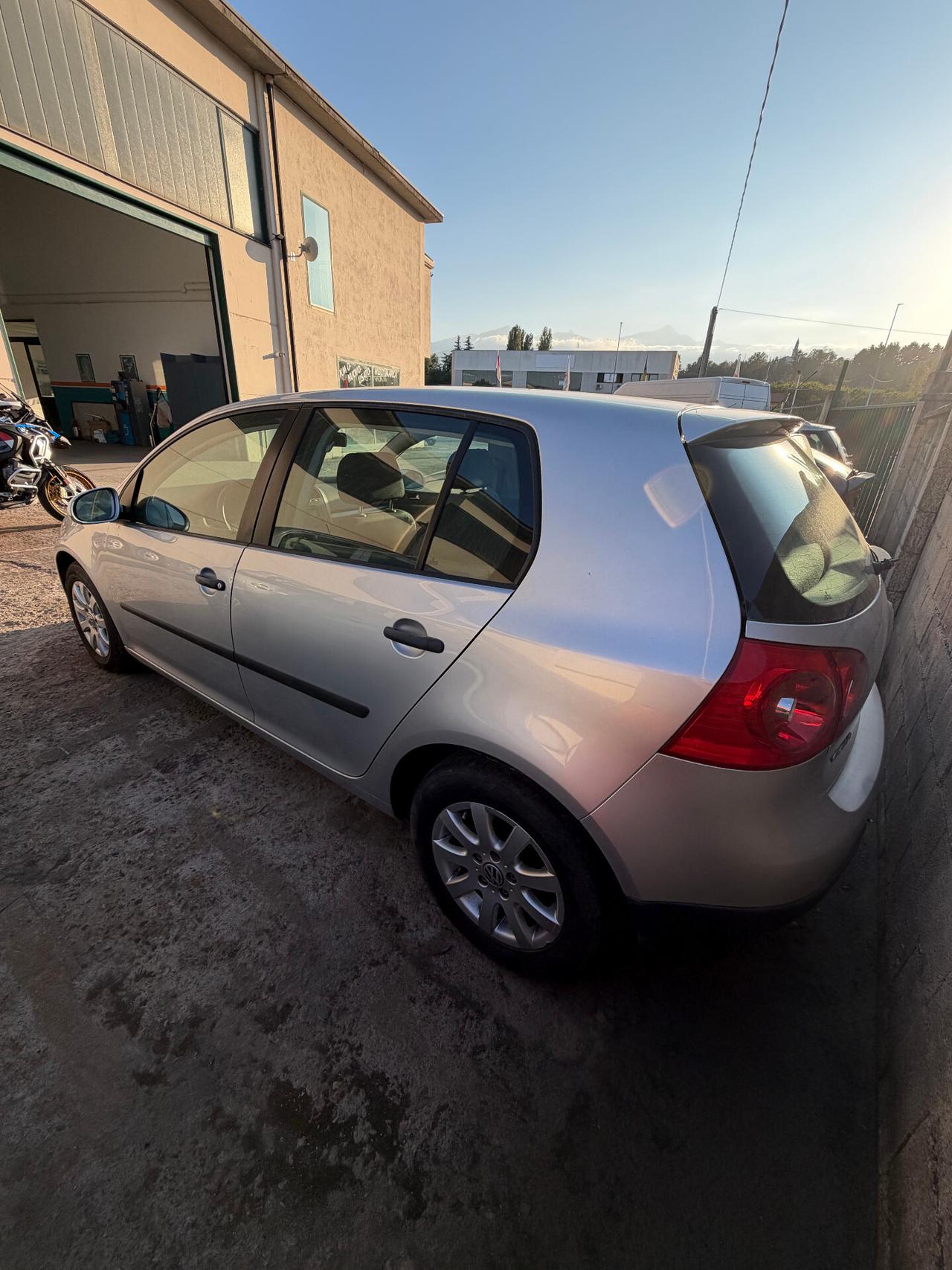 Volkswagen Golf 1.9 TDI 5p. Trendline