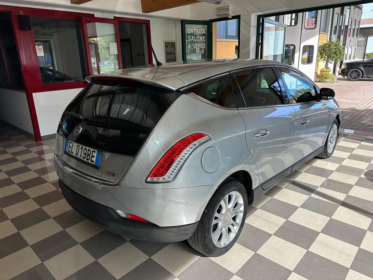 Lancia Delta 1.6 MJT 120Cv Argento