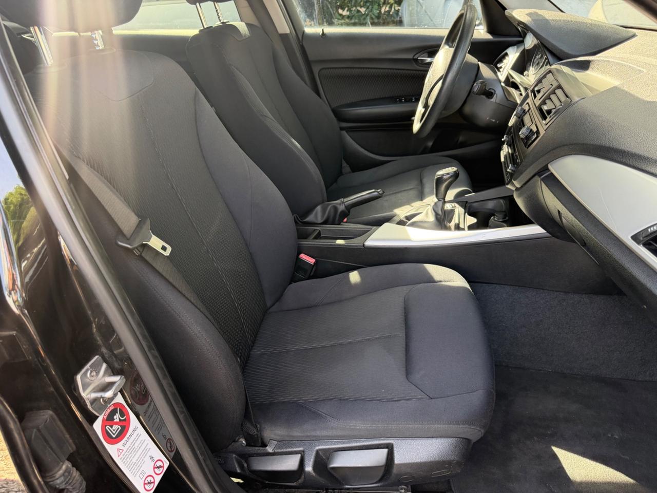 Bmw 116 116i 5p. Urban