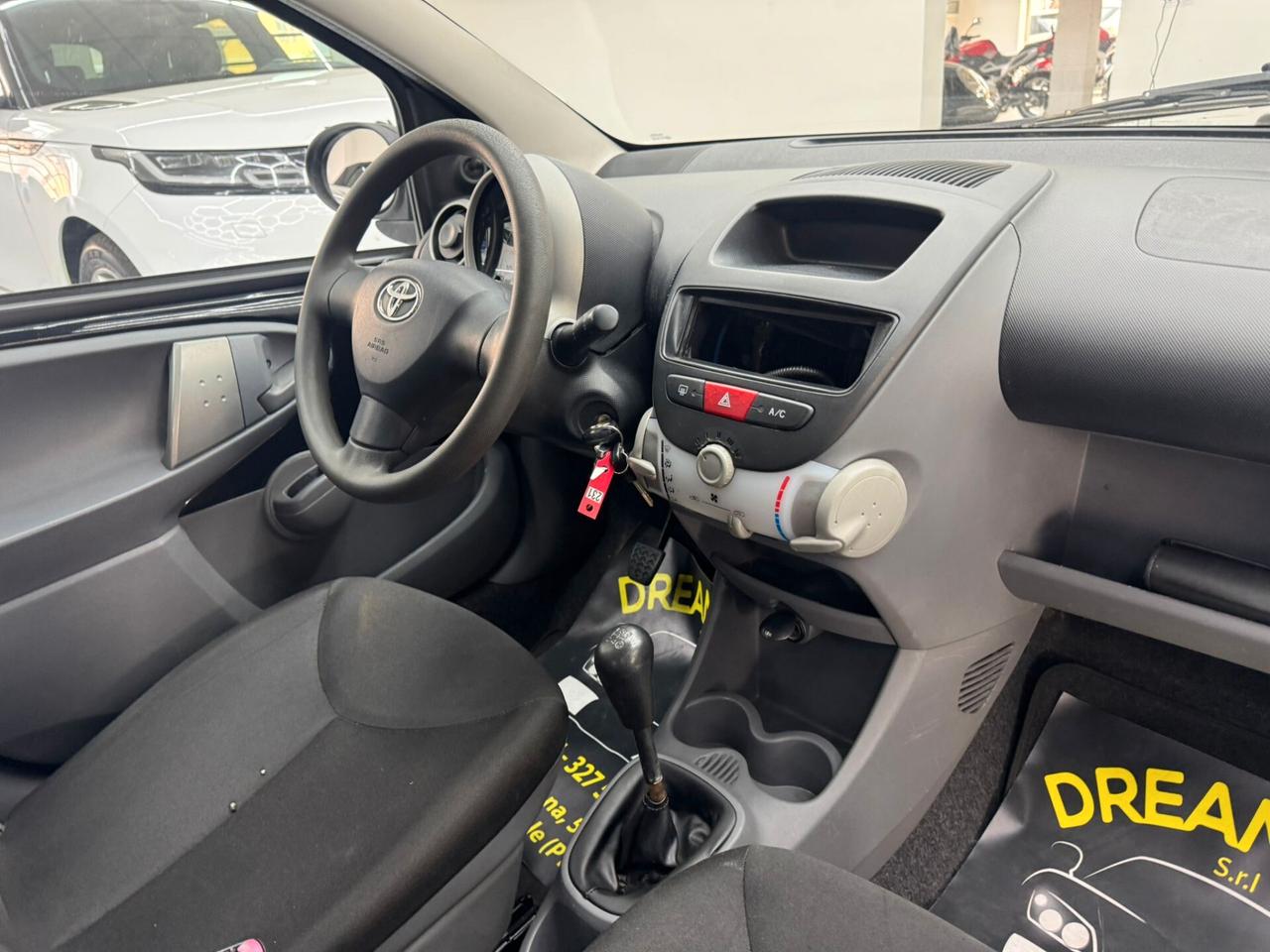 Toyota Aygo 1.0 12V VVT-i 5 porte -OK Neopatentati