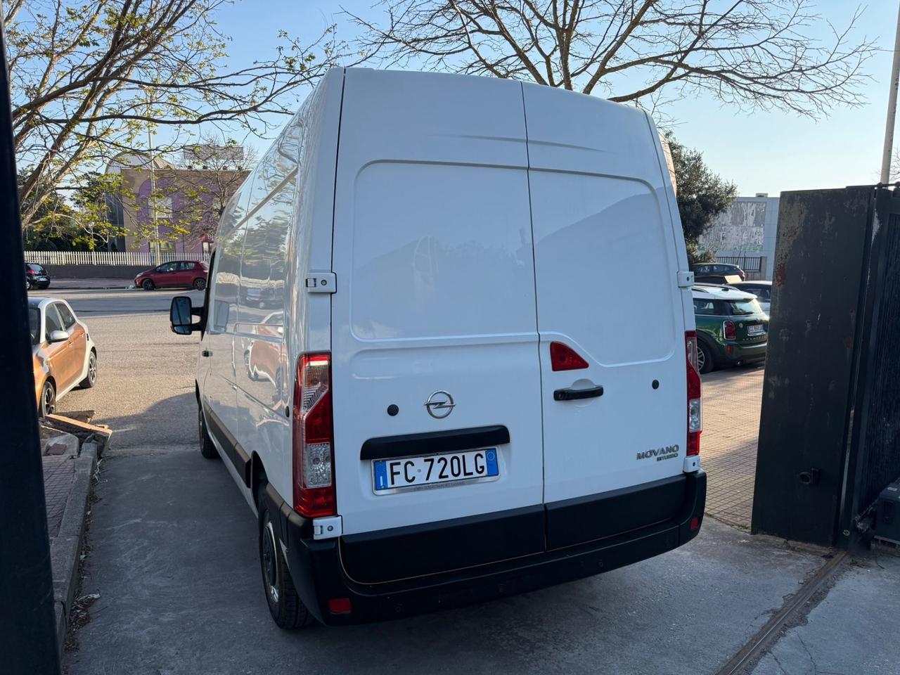 Opel Movano 35 2.3 CDTI 135CV L2 H2