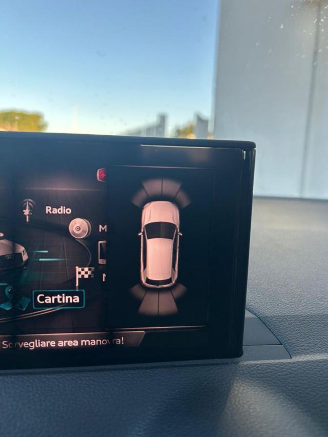 AUDI Q2 30 TFSI Business NEO PATENTATO