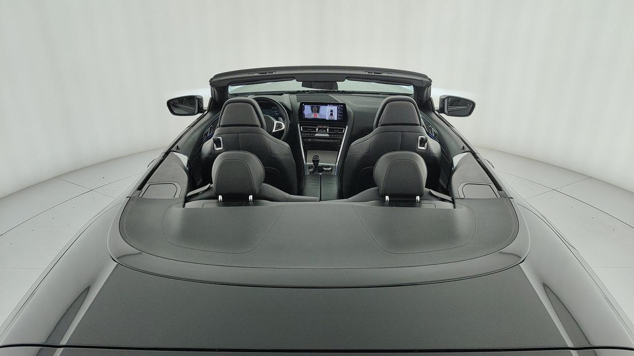 BMW Serie 8 G14 LCI 2022 Cabrio - 840d Cabrio mhev 48V xdrive MSport Pro auto