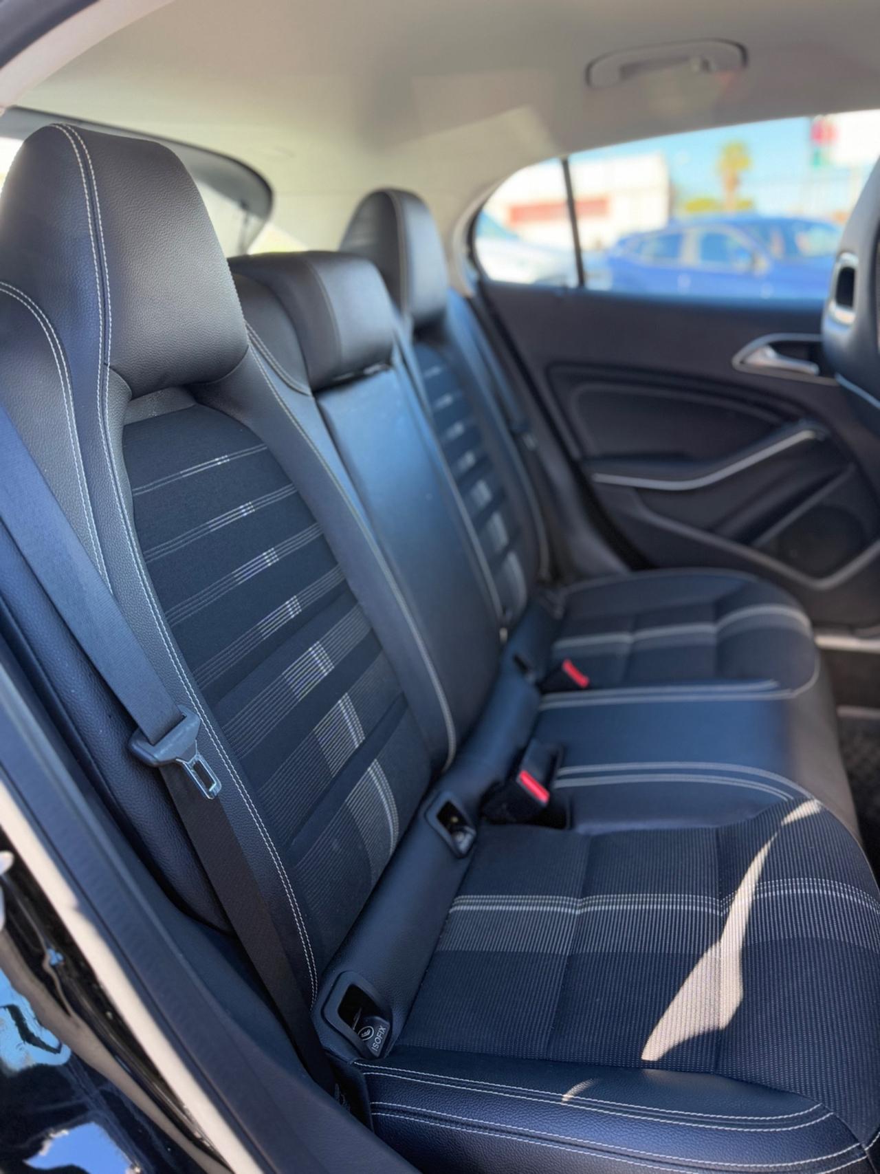 Mercedes-benz A 180 d Automatic Premium