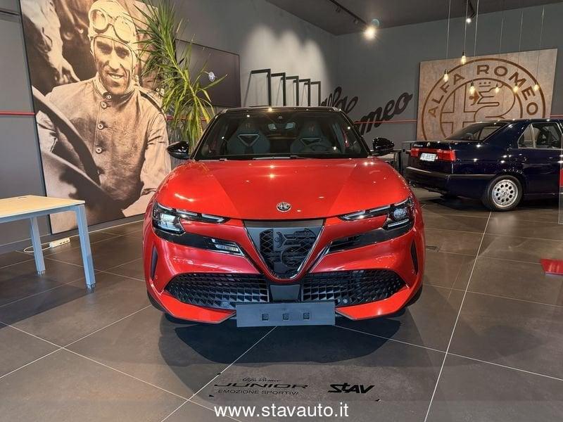 Alfa Romeo Junior Junior 156 CV BEV Speciale