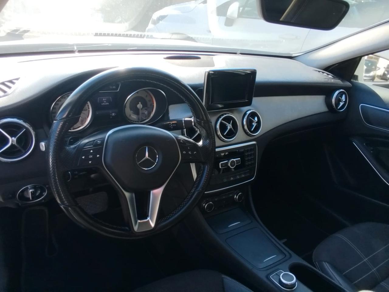 Mercedes-benz GLA 200 CDI Automatic Premium