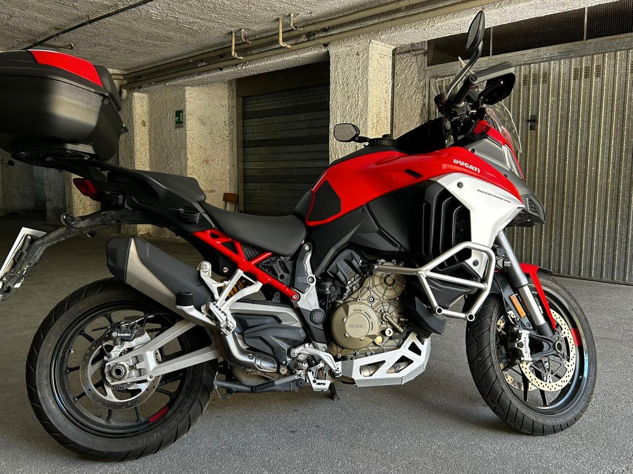 APRILIA Tuareg 660 TUAREG - 05/2022 -8700 Km - 10000 €