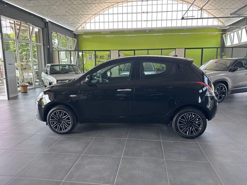 Lancia Ypsilon 1.0 Hybrid 70CV Silver Plus - PROMO