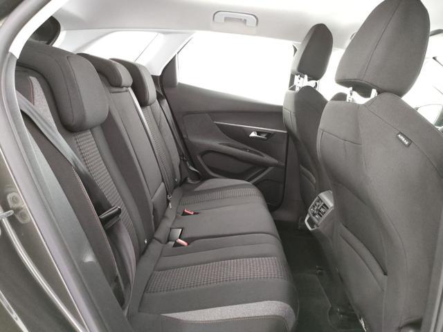 PEUGEOT 3008 BlueHDi 130 S&S Business