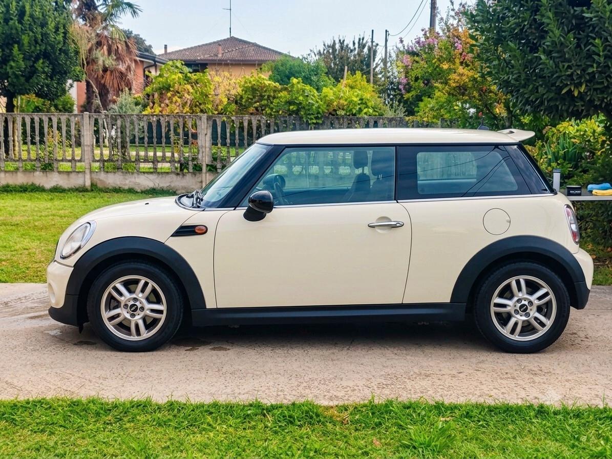 Mini Cooper 1.6 16V benzina 2010 Restyling Euro 5