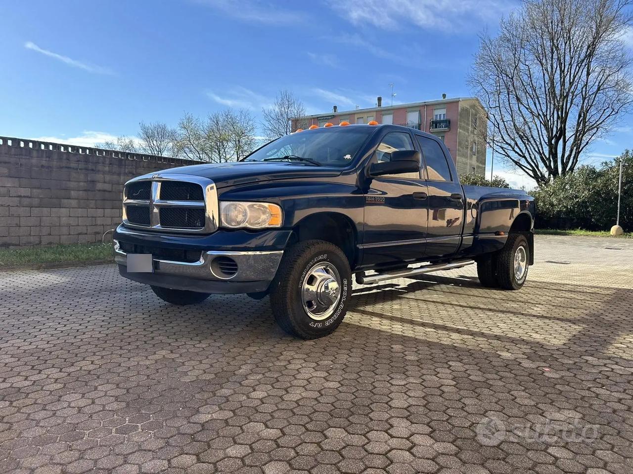 Dodge ram 3500 5.9 cummins gemellato