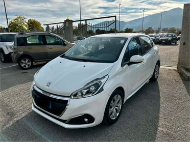 Peugeot 208 BlueHDi 75 5 porte EURO 6 NEOPATENTATI