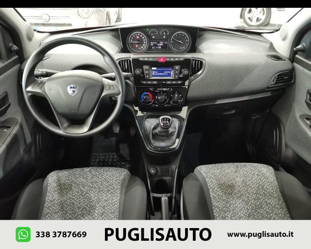 LANCIA Ypsilon 1.0 FireFly 5 porte S&S Hybrid Ecochic Silver