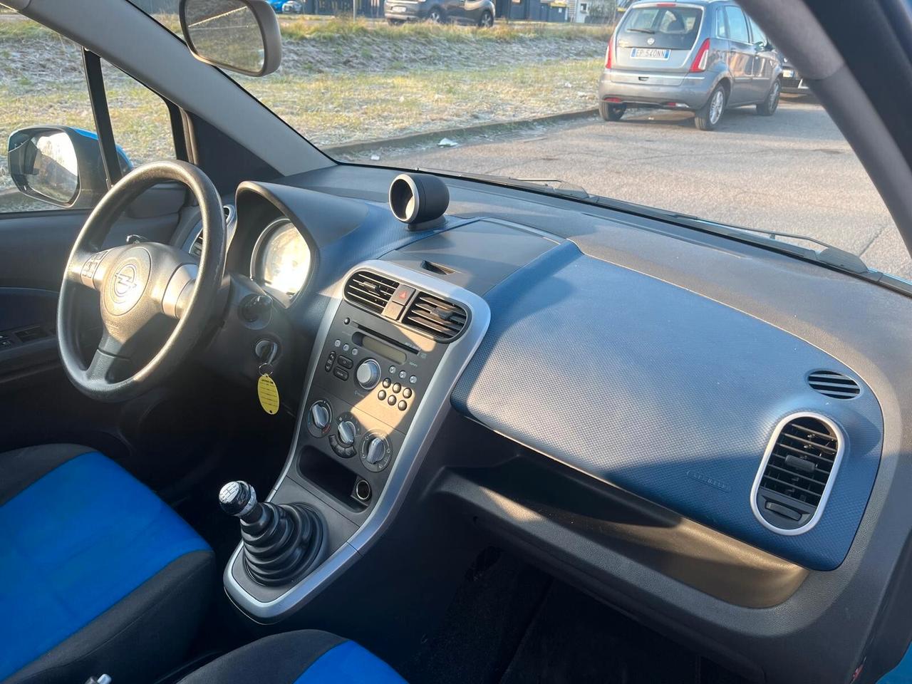 Opel Agila 1.0 12V 65CV **NEOPATENTATI**