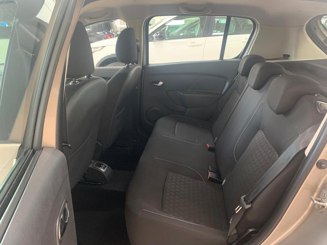 Dacia Sandero 1.2 GPL 75CV Serie Limitata Trasversale