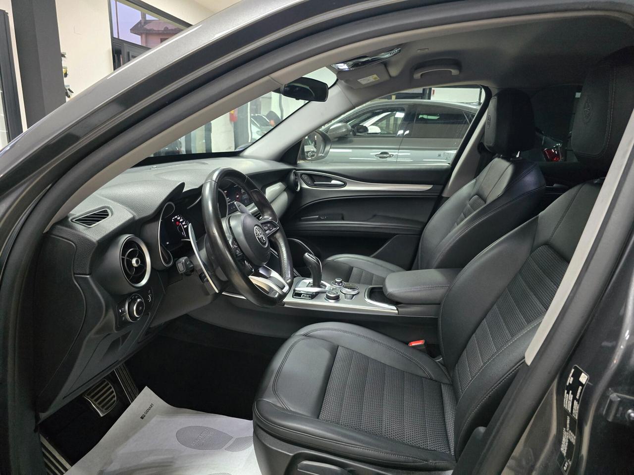 Alfa Romeo Stelvio 2.2 Turbodiesel 190 CV AT8 Q4 Sprint
