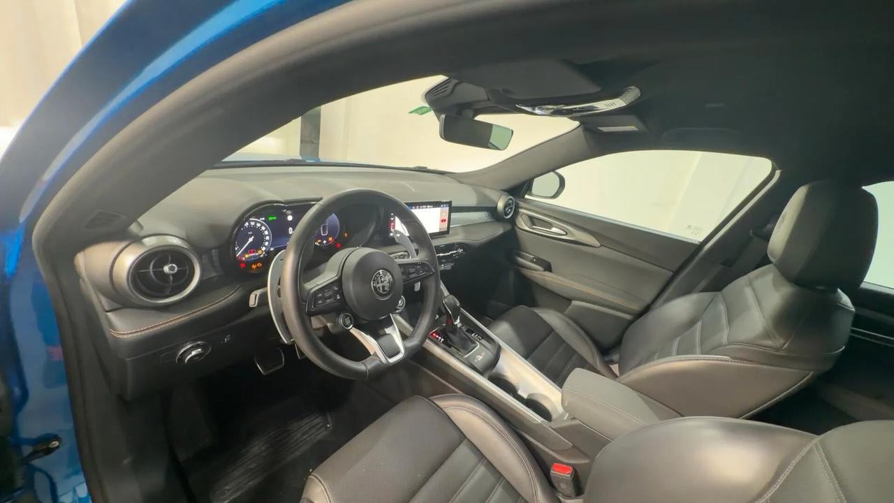 Alfa Romeo Tonale 1.6 diesel 130 CV TCT6 Veloce