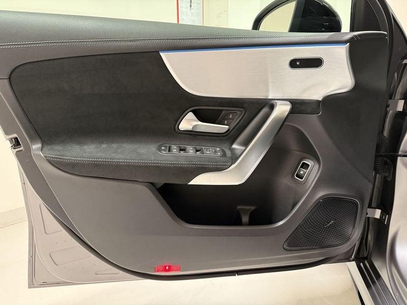 Mercedes-Benz Classe A A 250 e PHEV (Eq-Power) Premium auto AMG Plug-In