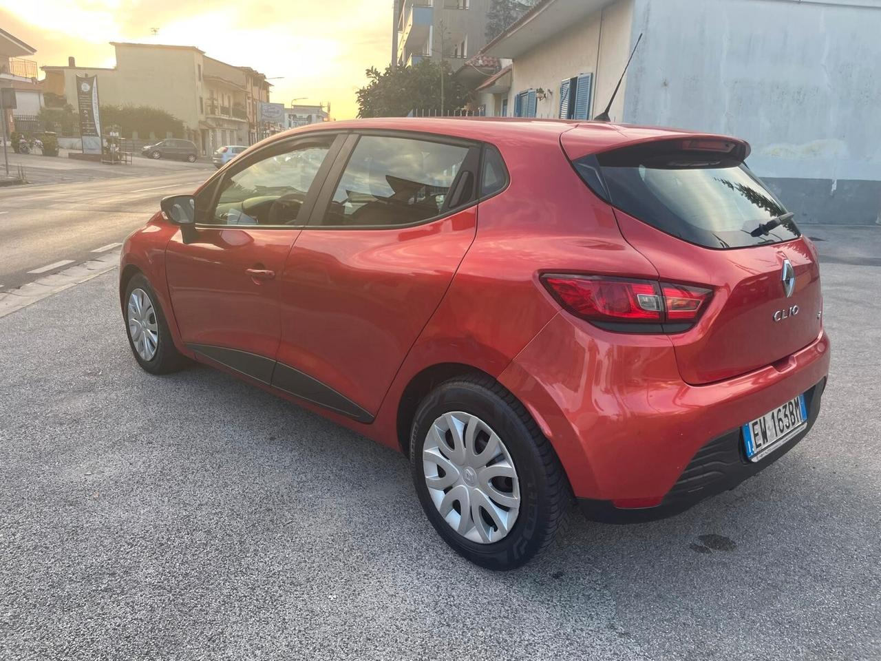 Renault Clio 1.5 dCi 8V 75CV 5 porte Costume National